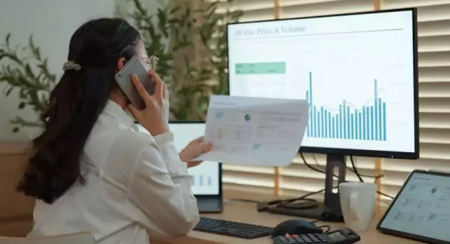 analyzing pricing data